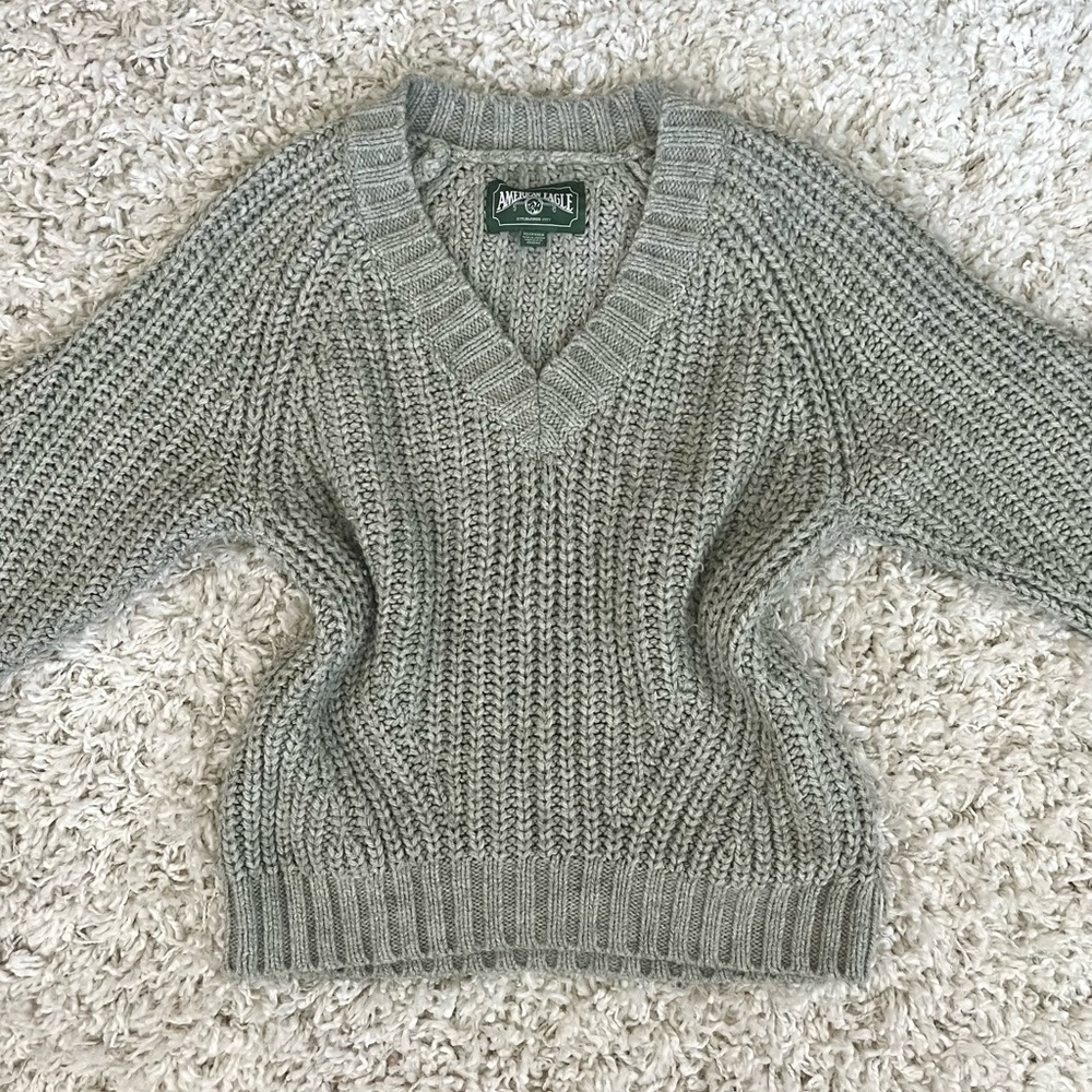 Chunky Knit Sweater by American Eagle in Sage Green Size XS